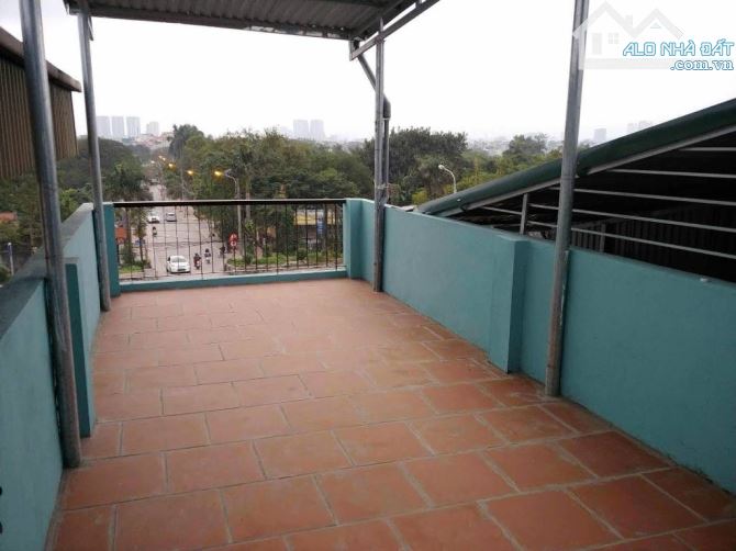Gà Đẻ Trứng Vàng , Bán nhà Bát khối 5 tầng , tổng 8 ngủ , hiên đang cho thuê 240tr/1 năm. - 4