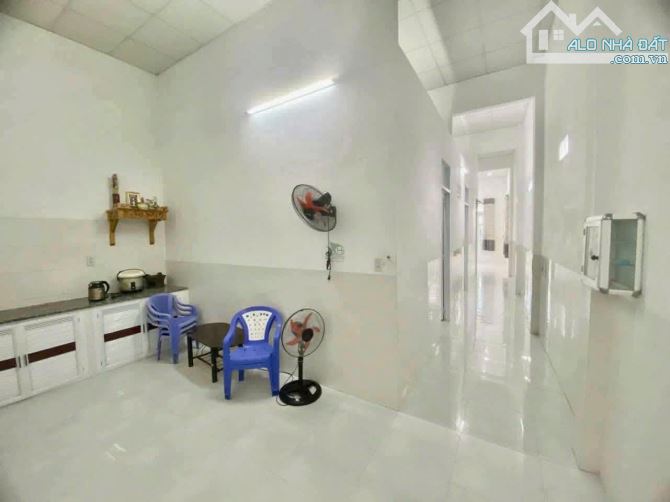 BÁN NHÀ HẺM NGUYỄN CHÍCH 3TỶ2 RỘNGN105M - 4