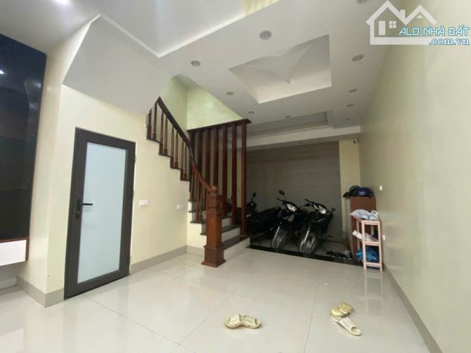 Xã Đàn, TT Đống Đa, Nhà Đẹp ở ngay, 10m ra Ôtô, DT 38m2*6T, MT 4.2m, Giá 10.5 TỶ - 4