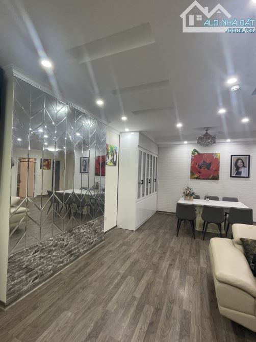 chỉ 16tr cho thuê căn 3PN 100m2 chung cư MHDI 60 Hoàng Quốc Việt Full Nội Thất đẹp - 4
