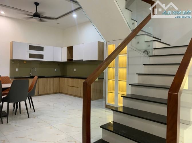 Bán nhà 4 tầng đẹp, hiện đại – Nguyễn Huy Tự, Hòa Khánh Nam, Liên Chiểu – Giá 7.x tỷ - 4