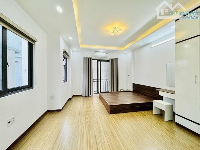 Nhà đẹp Lô Góc - 5Tầng xây mới - Về ở được ngay ( Kinh Doanh Công Nghệ cũ ) - 4