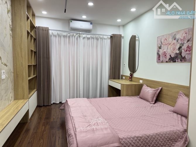Bán Nhà Đẹp Cầu Giấy 38m x 6T, Thang Máy, Ngõ Thông, Ô Tô Gần, Full NT 12.9 Tỷ - 4