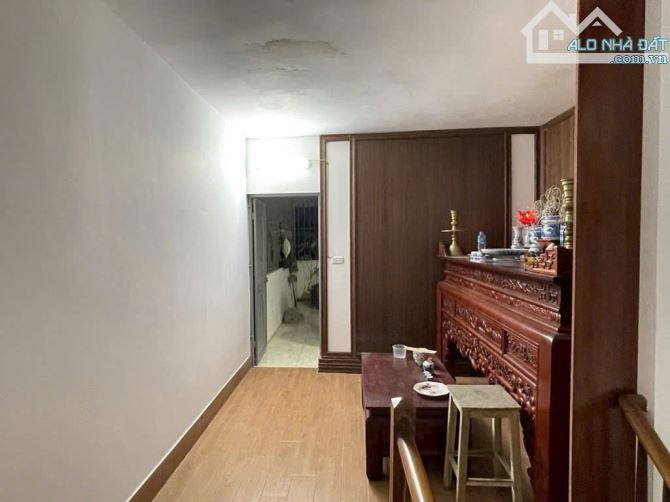 BÁN NHÀ NGỌC THỤY DÂN XÂY 5 TẦNG Ô TÔ ĐỖ CỬA HƠN 8TY - 4