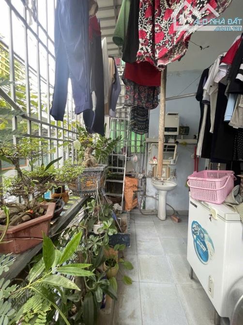 Bán nhà Gò Vấp - Hẻm xe hơi Đường số 14 P.8 - Nhỉnh 4 tỷ - 310 - 4