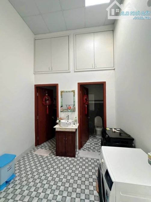 Kẹt tiền bán gấp căn nhà ở Trần Văn Chẩm - Củ Chi - 900 Triệu -SHR - 4