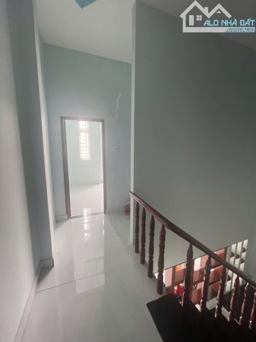 Bán Nhà 1 Lầu, 3PN, SHR, Chỉ 100m ra QL50, giá 2 tỉ 50 tr có TL. - 4