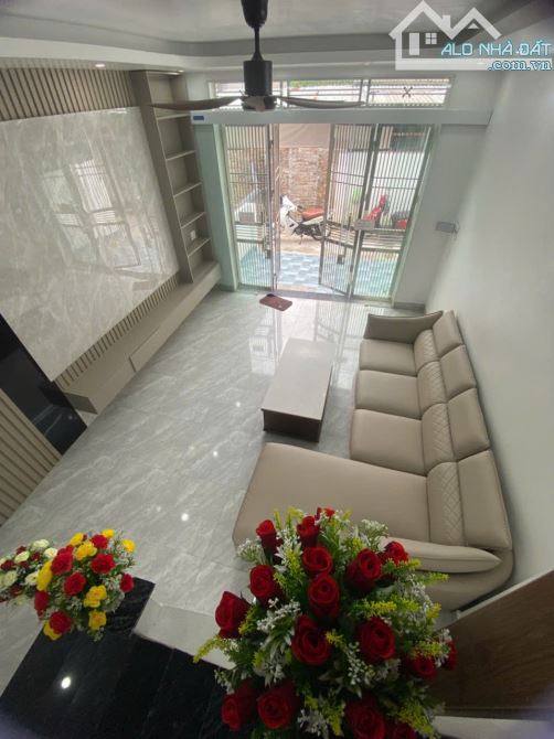 bán nhà tiền phong, cách trần thủ độ 30m, đường oto đỗ cửa - 4