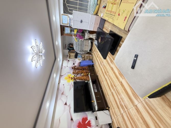 4 TẦNG BTCT Ô TÔ VÀO NHÀ PHÚ THỌ HÒA TÂN PHÚ DT 50M2 - 7,3 TỶ - 4