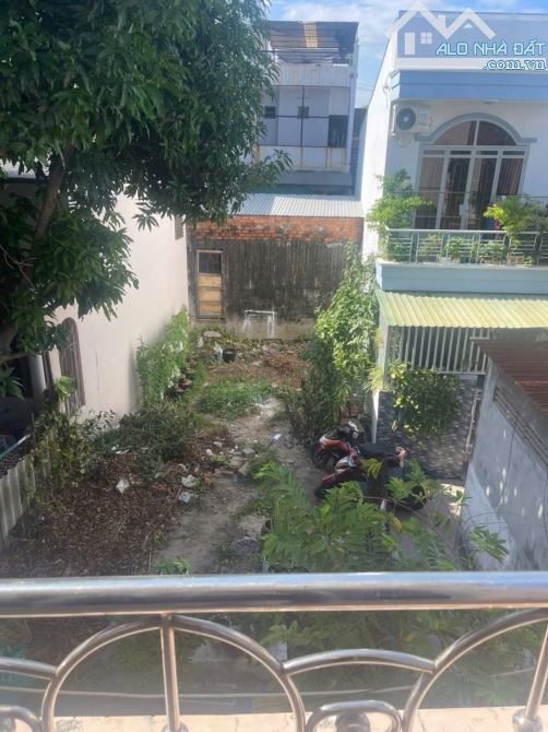 CẦN BÁN CĂN NHÀ 2 TẦNG HẺM 2/4 GẦN CHAMPA GẦN CẦU BỐNG - TP NHA TRANG - GIÁ 2,2 TỶ - 4