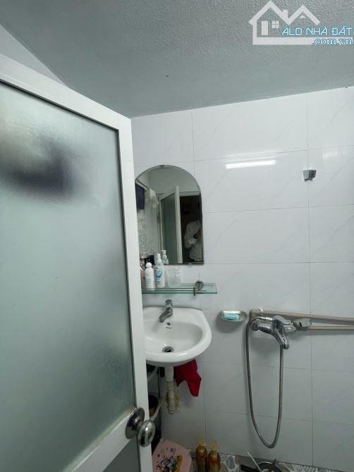 BÁN GẤP SIÊU PHẨM NHÀ HÓT 5* - ĐỐNG ĐA 18MX5T - CHỈ 3.9 TỶ NGÕ 2.5M, BẤT CHẤP ĐẦU TƯ.🏃‍♂️ - 4