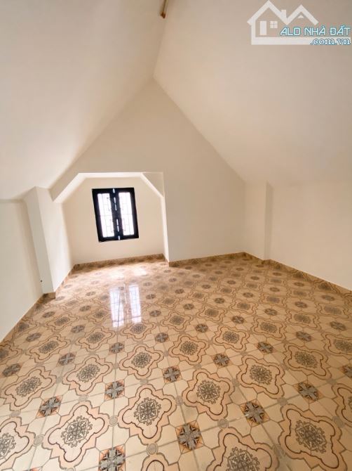 Bán nhà Dương Bá Trạc P1 Q8 , 44m2 , 3 tầng , 4PN - 4