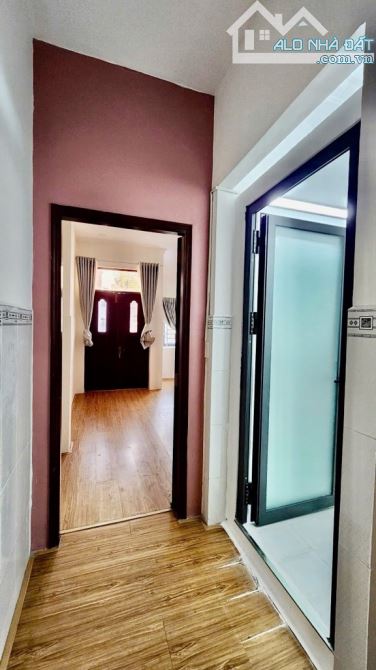 Bán nhà 3 tầng khu đồng bộ,ngang 5M,hẻm 6M ô tô ngủ trong nhà,Lê Thị Chợ-Phú Thuận-Quận 7 - 4