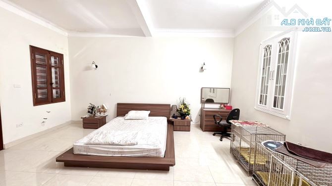 Ô tô tránh Vương Thừa Vũ, ngõ nông, kinh doanh, dân xây KCBT, ô tô vào nhà, 77m*5T - 4