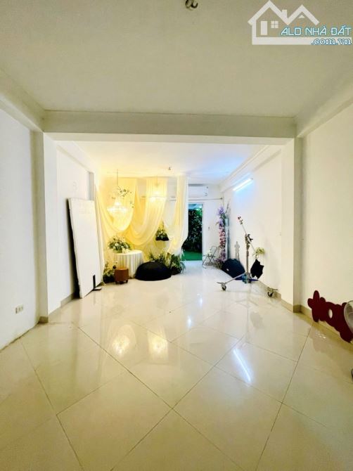 Bán nhà 2 mặt phố Xã Đàn  Đê La Thành, 120m² - 7 tầng hiện đại, sổ đỏ vuông vắn - 4