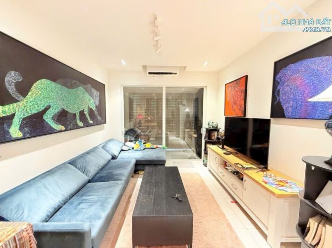 Bán nhà Vũ Xuân Thiều Long Biên - 38m2 - 6 tầng - ngõ thông gần ô tô nhỉnh 7 tỷ - 4