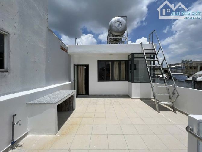 TÒA NHÀ LỚN-DT RỘNG DÒNG TIỀN CAO GIÁ TỐT-BÁN NHÀ CHDV 5.5X23-5TẦNG NGUYỄN THÁI BÌNH TÂN - 4