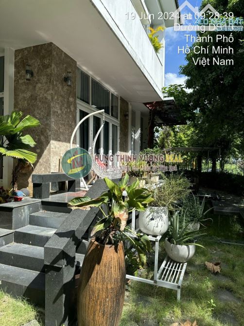 BÁN BIỆT THỰ VIEWS SÔNG KHU JAMONA - 13x25M - 434M2 - giá quá rẻ 30,5 tỷ - 4