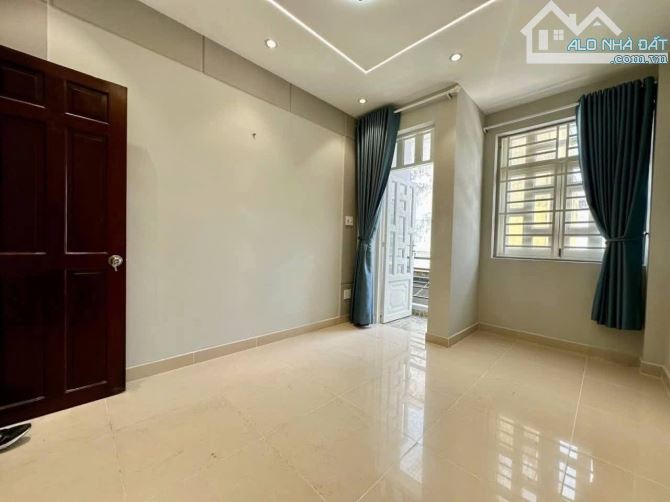 Nhà Đẹp Đồng Đen, Tân Bình, 37m2, 4 Tầng, Không Lộ Giới, Chỉ 6 Tỷ 8 - 4