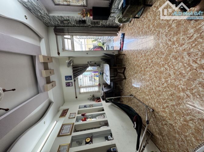 BÁN NHÀ ( 5.2x17 ) HẺM XH - ĐỐI DIỆN EMART PHAN VĂN TRỊ - GÒ VẤP - 4Tầng CHỈ 12,3 Tỷ. - 5
