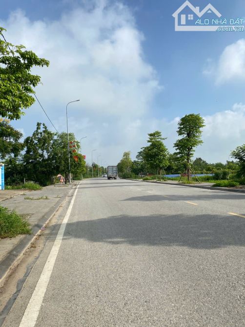 BÁN NHANH LÔ ĐẤT ĐẸP LƯƠNG QUY, XUÂN NỘN. 67,5M2, MT 5M. ĐƯỜNG 3,5M. GIÁ 4,45 TỶ - 5