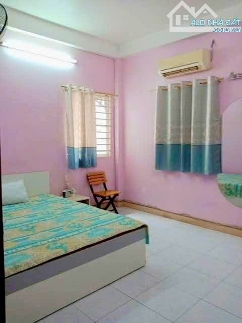 NHÀ TRUNG TÂM Q3, TRẦN QUANG DIỆU, PHƯỜNG 13-46M2-3 TẦNG - 5
