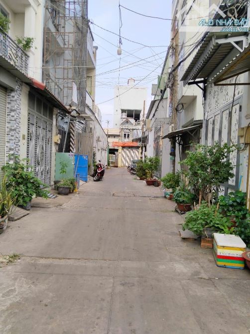 Bán gấp nhà 62m2. 2 tầng liên khu 5-6. BHHB. Bình Tân chỉ 4.5ty - 5