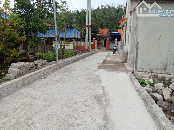 📢 Bán đất tặng nhà tại Cao Nhân - Thủy Nguyên  - Diện tích: 120m2- ngang 8m - Hướng : Đôn - 5