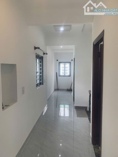 NHÀ ĐẸP 2 TẦNG,CĂN GÓC-HẺM XE TẢI,Ô TÔ NGỦ TRONG NHÀ 68M2 (4,5*16) 💰 CHỈ 5.2 TỶ  TL - 5