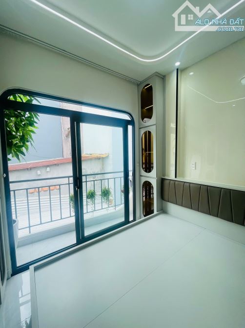 SIÊU PHẨM 3 TẦNG ngay Phan Đăng Lưu trung tâm Phú Nhuận chỉ nhỉnh 3ty - 5