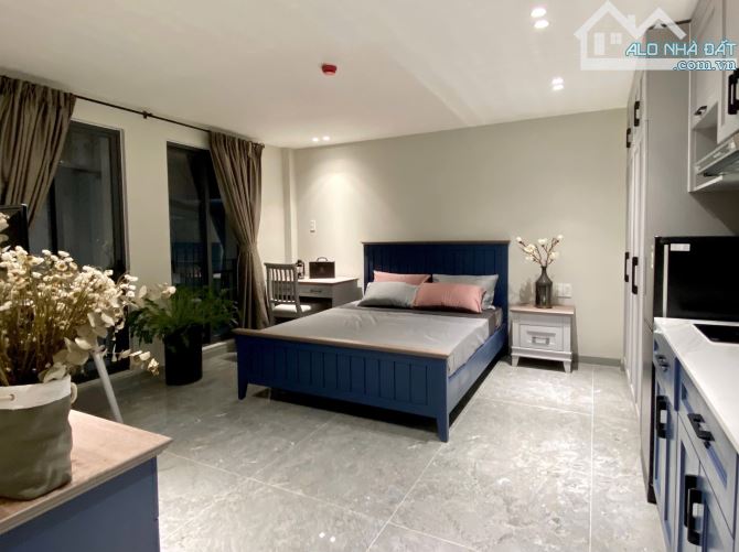 SUPER STUDIO COSMETICS FULL INTERIOR BALCONY RIGHT PRICE IN DISTRICT 1 - 5