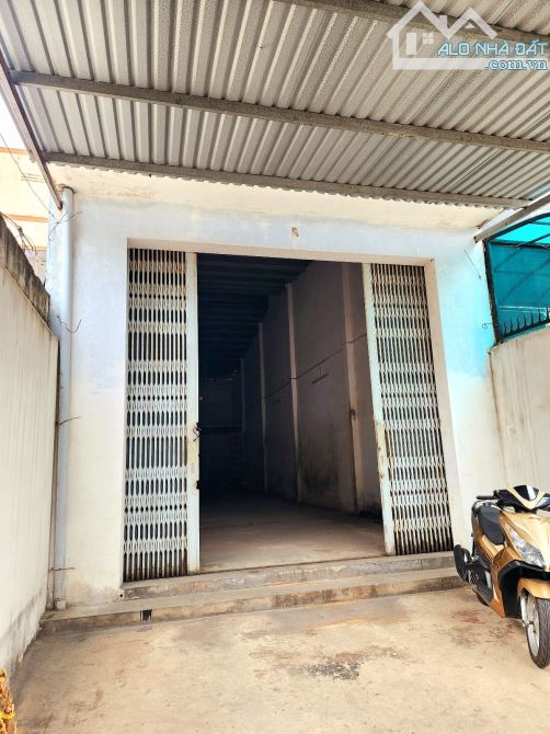 Nhà 2 tầng hẻm 111 Lê Đình Cẩn, Tân Tạo. DT 5x27,5m vuông A4, HĐT 15 triệu/tháng, giá tốt - 5