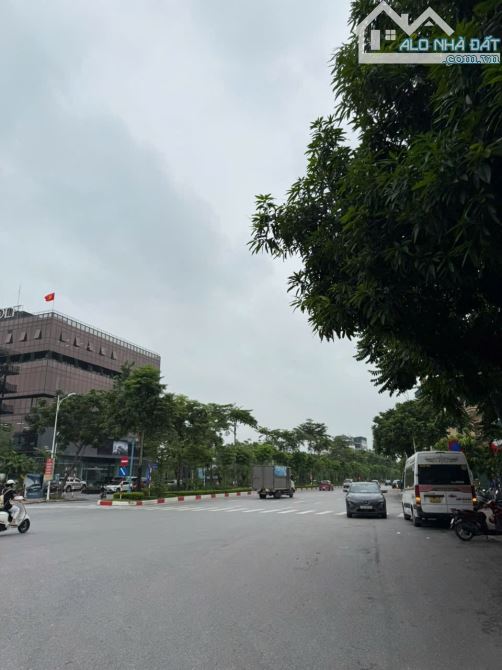 CỰC HIẾM KHU ĐẤU GIÁ VIỆT HƯNG DT 90M2, 5 TẦNG, MT 5M, Ô TÔ TRÁNH, VỈA HÈ ĐÁ BÓNG VIEW - 5