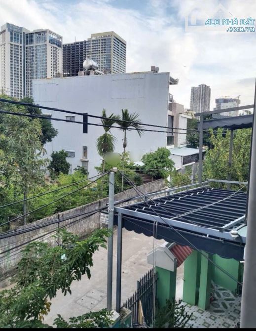 Cho Thuê Nhà Kiệt 8m Đường Ngô Quang Huy, Sơn Trà, ĐN --- • Diện tích đất 120m2. Giá 9 tri - 5