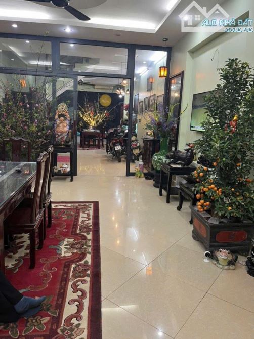 Mặt phố Hoàng Đôn Hoà- KĐT Văn Phú 82m-4 tầng KD, VP đỉnh ở sướng giá chỉ 3X Tỷ - 5