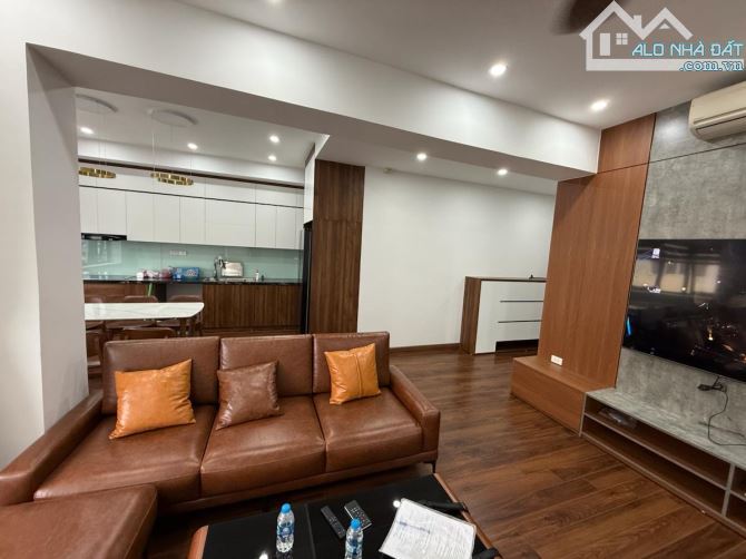 CHUNG CƯ 102 THÁI THỊNH-115M-3PN-2WC-TẦNG CAO NHÀ ĐẸP Ở LUÔN-11 TỶ - 5