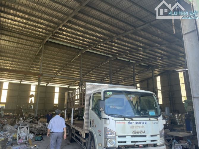 🏭 GẤP BÁN NHÀ XƯỞNG MẶT TIỀN ĐƯỜNG N7 – ĐỨC HÒA ĐÔNG, LONG AN 📐 Diện tích: 90 × 40 = 3.6 - 5