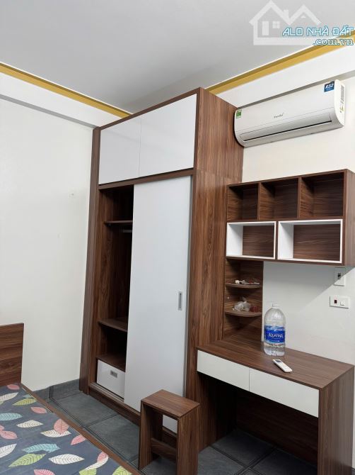 TÂY HÀ NỘI/ DI TRẠCH: NHÀ 5 TẦNG MỚI - 2 Ô TÔ TẢI TRÁNH NHAU - 5
