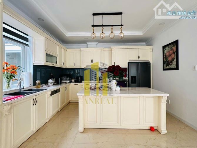 BIỆT THỰ HIỆN ĐẠI KHU AN PHÚ AN KHÁNH - HẦM 3 LẦU, THANG MÁY, 5 PHÒNG - 5
