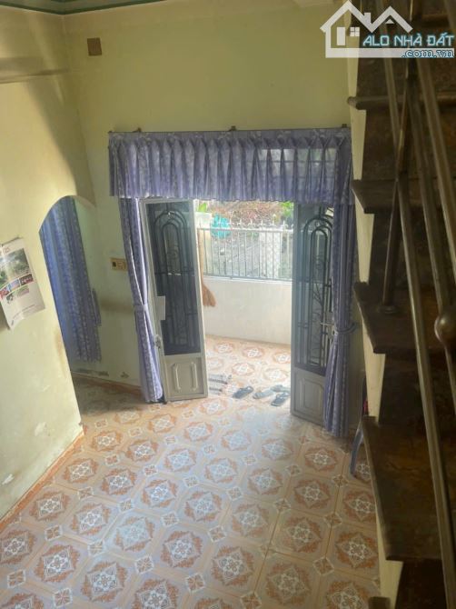 CẦN BÁN CĂN NHÀ 2 TẦNG HẺM 2/4 GẦN CHAMPA GẦN CẦU BỐNG - TP NHA TRANG - GIÁ 2,2 TỶ - 5