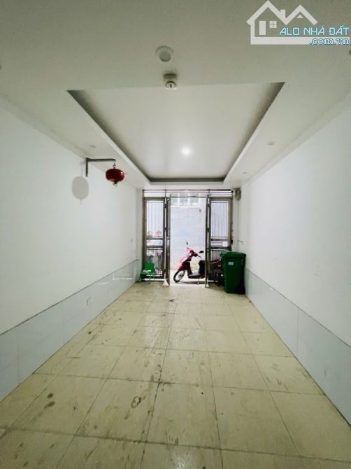 Cổ Nhuế   nhà dân xây  ngõ thông  gần phố , ô tô tránh - 5