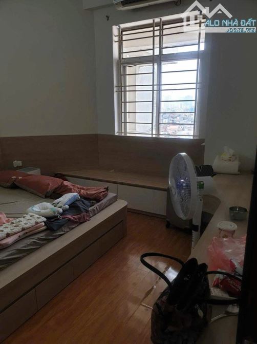 chủ bán CH tòa A số 6 Đội Nhân, 71m2, 2N,1WC, giá 6.5 tỷ. - 5
