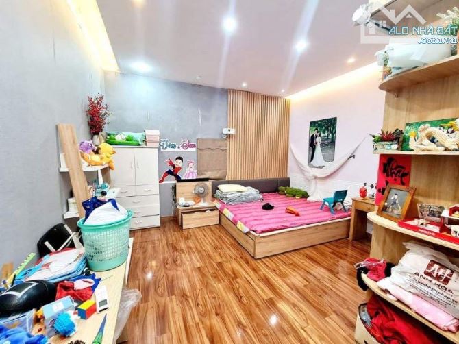 cơ hội đầu tư tại Chùa Láng – 53m², 5 tầng, ô tô đỗ cửa, giá 18,9 tỷ - 5