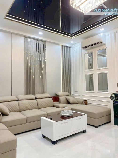 Hoàng Quốc Việt nhà cạnh Phú Mỹ Hưng 5 tầng ST thang mái - 5