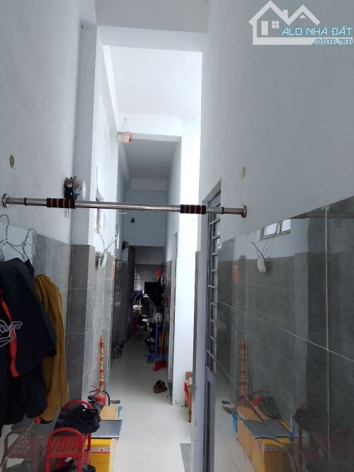 BÁN DÃY TRỌ 3 TẦNG - 80m2 - 10 Phòng - Dòng tiền 22tr/ tháng - GẦN BẾN XE - 5