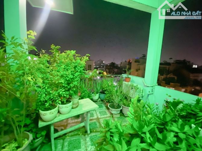 NHÀ P4 Q8 MẶT TIỀN ĐƯỜNG ĐÔNG HỒ - 45m2 - 5 tầng BTCT - SHR - 7PN 5WC - Tiện ở và cho thuê - 5