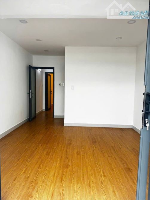 Bán Nhà hẻm 769 Phạm Thế hiển- 39.5m/2- 3.5m x 11.57m2- 2 Lầu +3PN -2WC - F4 Q8 - 6