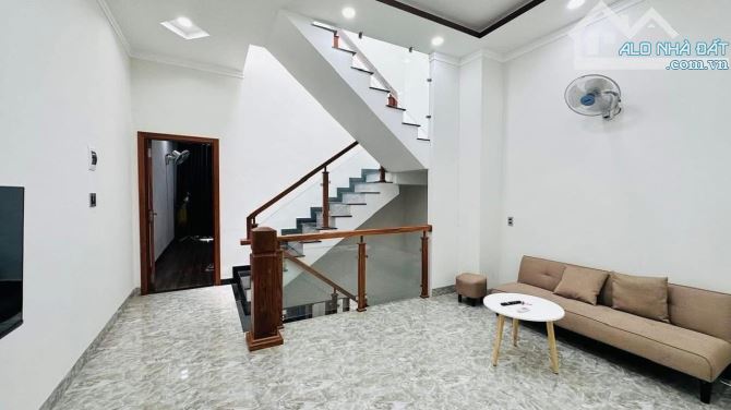 ✅Bán căn nhà 1 trệt 2 lầu hẻm Y Ngông - Trung tâm phố - 6