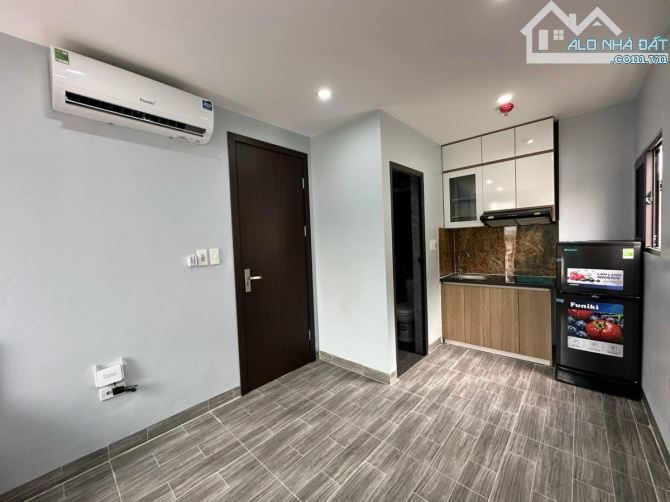 CCMN Ngọc Khánh, 81m² x 7 tầng, 24 phòng khép kín, thang máy, full nội thất, dòng tiền 1,2 - 6