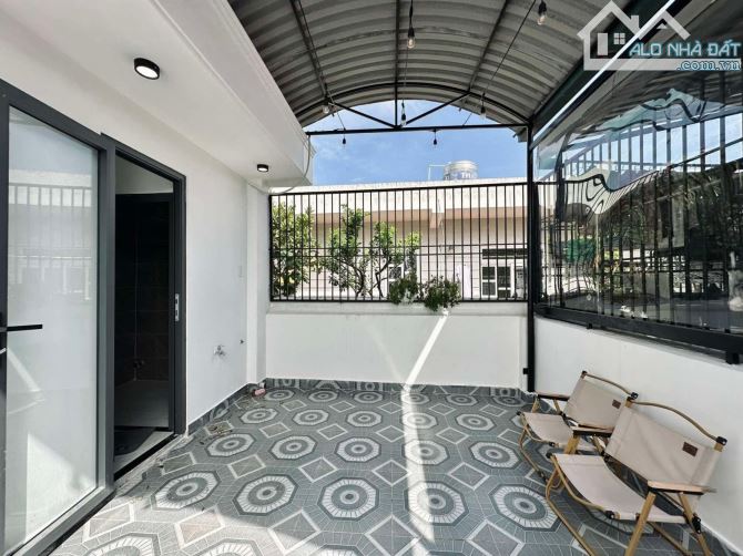 🏡 NHÀ ĐẸP FULL NỘI THẤT – 4 TẦNG, 5 PHÒNG NGỦ MASTER – P5 PHÚ NHUẬN – 36M² – 6.85 TỶ  📍 - 6